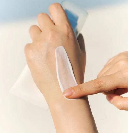 SKIN1004 Hyalu-Cica Water-Fit Sun Serum SPF50+