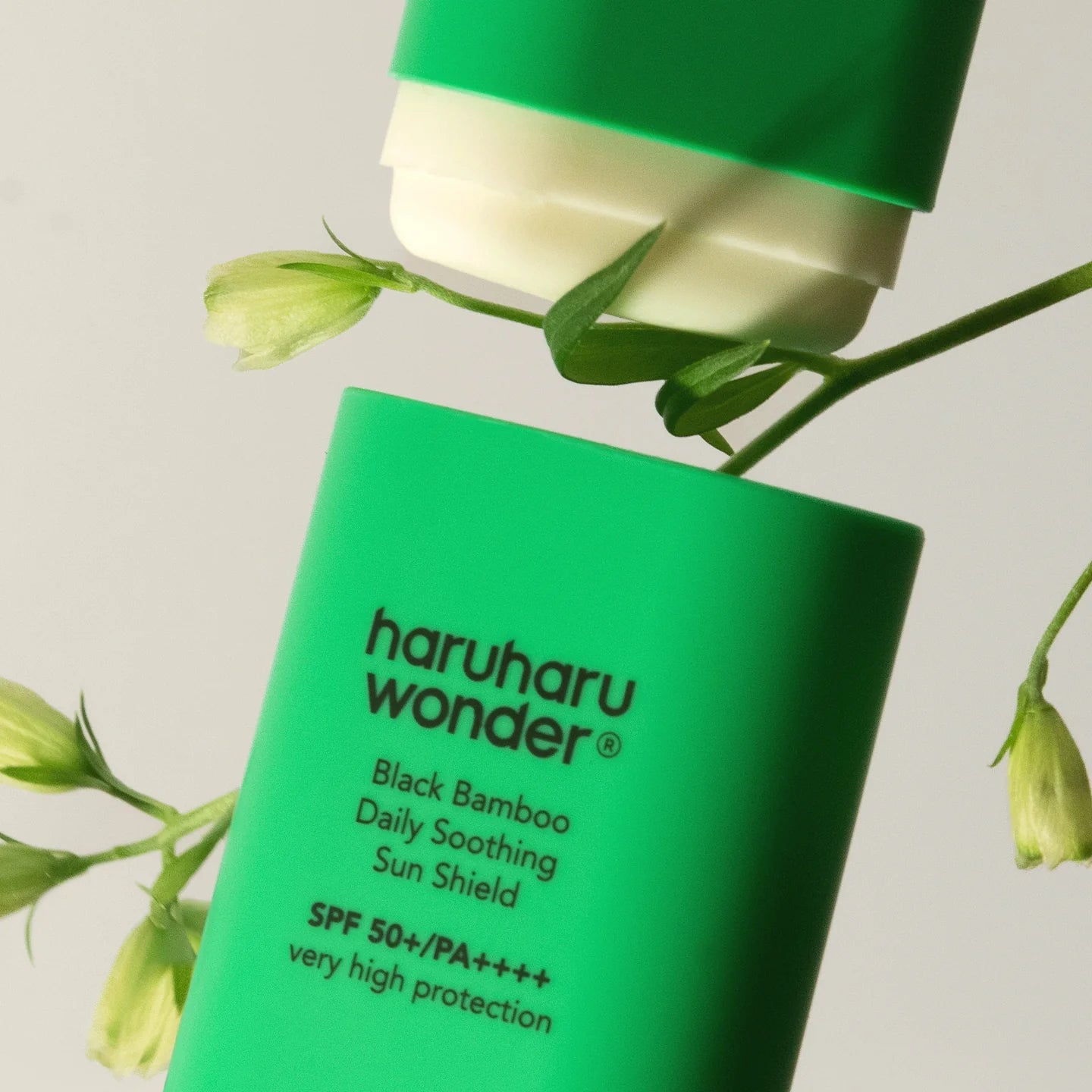 haruharu wonder black bamboo daily soothing sun shield