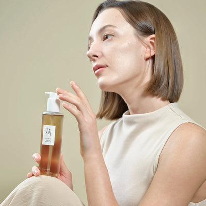 Beauty of Joseon Ginseng Cleansing Oil – Huile démaquillante fluide coréenne 210ml, riche en huile de soja et ginseng, nettoie profondément sans irriter, peau douce et hydratée.
