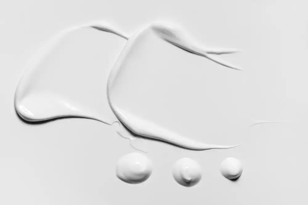 Crème pour les yeux texture Coree Beauty