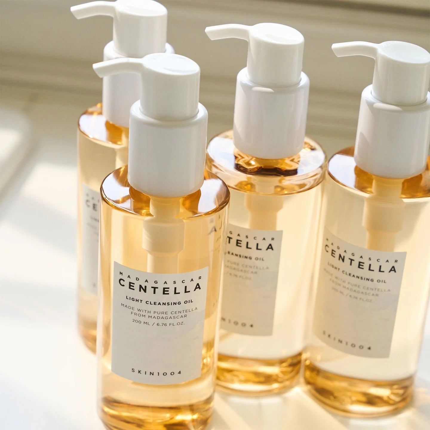SKIN 1004 - Madagascar Centella Light Cleansing Oil 200ml - Coree Beauty